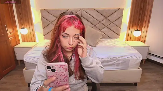 Laracooper  online show from 02-09-26, 07:12