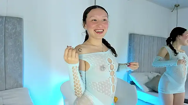 Martina 077 online show from 01-05-26, 08:01