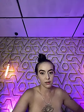 MelanyyJhonson15 online show from 07-19-26, 08:05