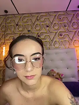 MelanyyJhonson15 online show from 03-19-26, 02:33