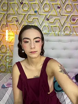 MelanyyJhonson15 online show from 04-19-26, 03:07