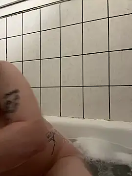 secretcouple 00 online show from 04-04-26, 08:15