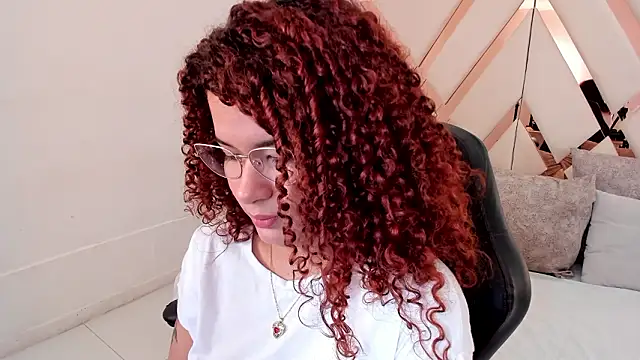 avrilwaynee online show from 02-09-26, 11:52