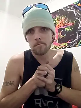 Snapshot of Arlo_King chatting on 11-13-25, 05:55 Arlo King online show from 11-13-25, 05:55