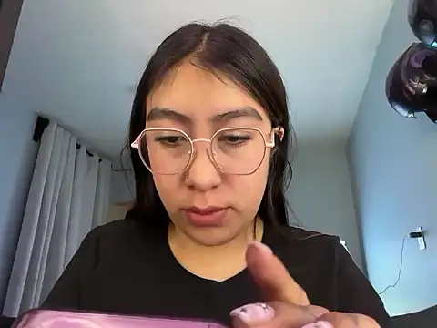 BabiSander11 online show from 11-25-25, 08:31