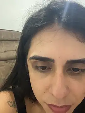 Snapshot of Monahliza chatting on 02-12-26, 10:20 Monahliza online show from 02-12-26, 10:20