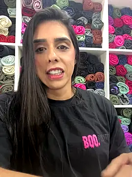 Snapshot of Monahliza chatting on 11-27-25, 05:13 Monahliza online show from 11-27-25, 05:13