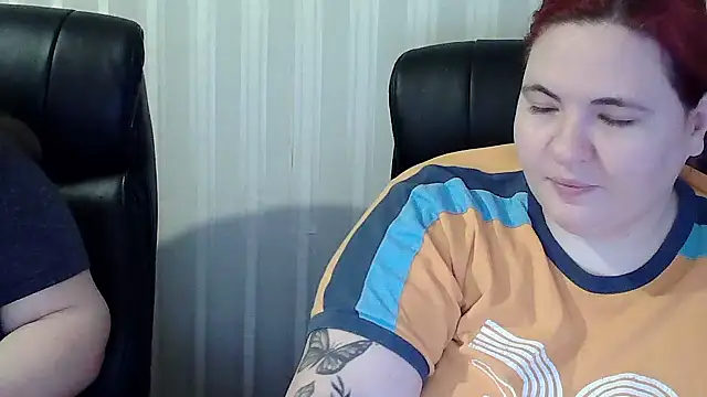 HollyXXEva online show from 01-15-26, 04:32