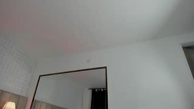 Sasha Wolff online show from 12-22-25, 11:38