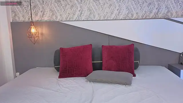 Sasha Wolff online show from 04-15-26, 07:58