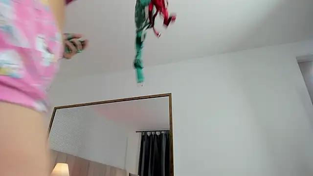 Sasha Wolff online show from 03-18-26, 10:10