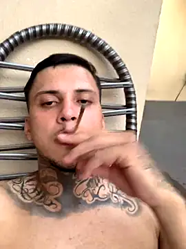 Snapshot of Ryanzl017 chatting on 11-27-25, 09:26 Ryanzl017 online show from 11-27-25, 09:26