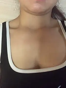 Snapshot of Diana-sexyy chatting on 02-06-26, 03:46 Diana-sexyy online show from 02-06-26, 03:46