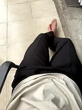 MEFUN- online show from 12-21-25, 08:16