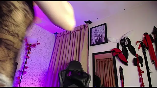 Noise Lux33 online show from 12-14-25, 02:55