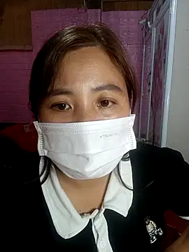 Little-Red123 online show from 11-14-25, 03:10