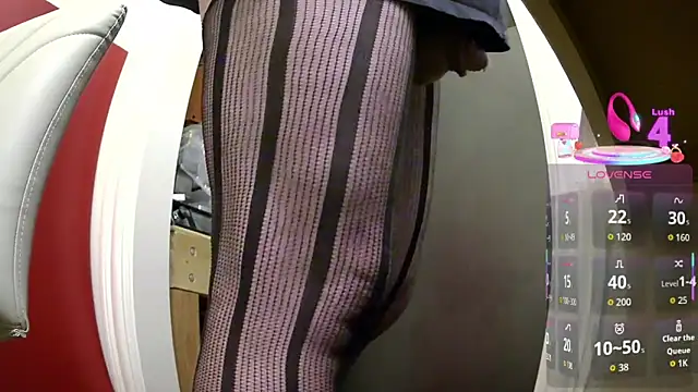 Snapshot of NaZtySar4h chatting on 03-03-26, 06:53 NaZtySar4h online show from 03-03-26, 06:53