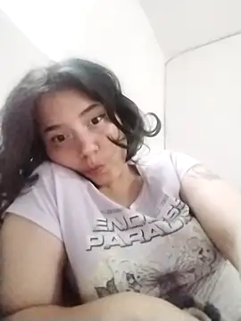 chibi love online show from 04-20-26, 08:54