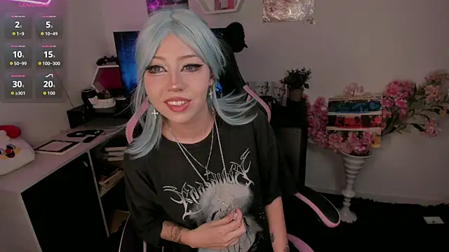 sarastorme online show from 06-26-26, 01:00