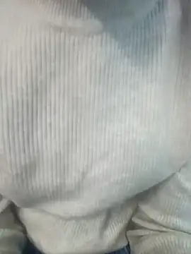 Snapshot of Lisha-14 chatting on 11-15-25, 06:17 Lisha-14 online show from 11-15-25, 06:17