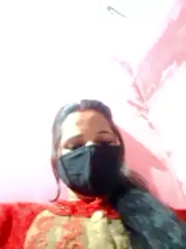 Bigg bhabi online show from 12-04-25, 01:21