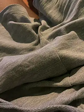 Snapshot of Sensational_grip chatting on 02-03-26, 07:41 Sensational grip online show from 02-03-26, 07:41