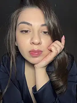 Snapshot of Lovynna chatting on 05-10-26, 05:37 Lovynna online show from 05-10-26, 05:37