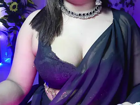 Saira Hotty online show from 02-08-26, 03:48