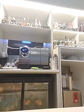 Snapshot of Elennbaby05 chatting on 11-17-25, 07:51 Elennbaby05 online show from 11-17-25, 07:51