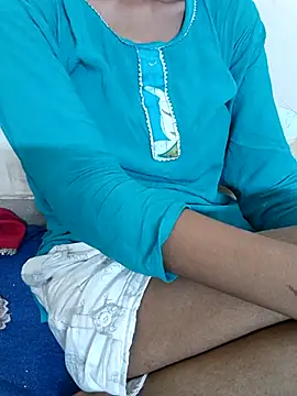 Snapshot of Asha_devi90 chatting on 04-26-26, 01:52 Asha devi90 online show from 04-26-26, 01:52