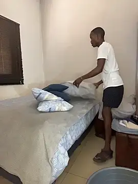 Boytoy BigD online show from 12-23-25, 09:52