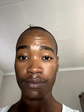 Snapshot of Boytoy_BigD chatting on 11-13-25, 12:42 Boytoy BigD online show from 11-13-25, 12:42