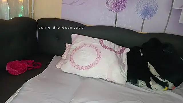 honey sweet couple online show from 04-21-26, 06:14