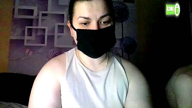 honey sweet couple online show from 01-16-26, 05:50