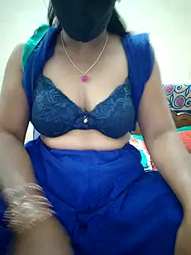 mahalaxmi teluguammai online show from 12-17-25, 04:06