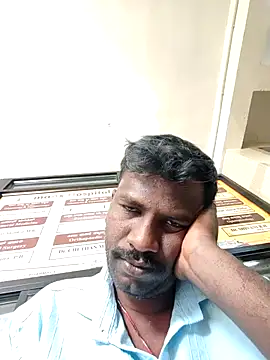 Snapshot of Paramkeerthi chatting on 01-08-26, 05:46 Paramkeerthi online show from 01-08-26, 05:46