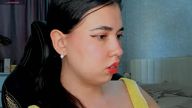 Snapshot of Diara_1an chatting on 04-27-26, 04:10 Diara 1an online show from 04-27-26, 04:10