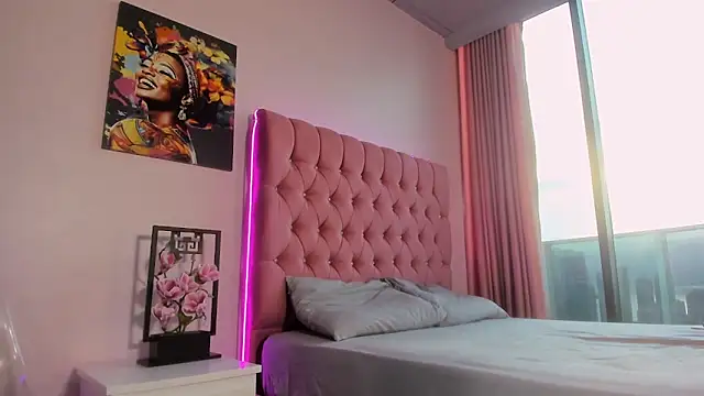 VanillaFlo online show from 02-16-26, 06:01