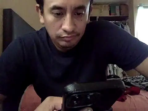 manrrique4567 online show from 02-13-26, 03:01