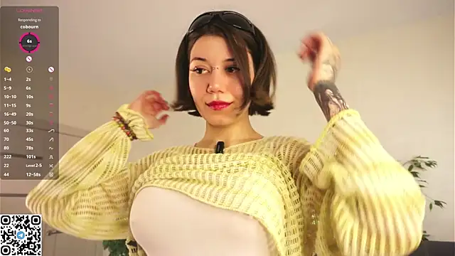 RoxannaCarver online show from 12-14-25, 08:09