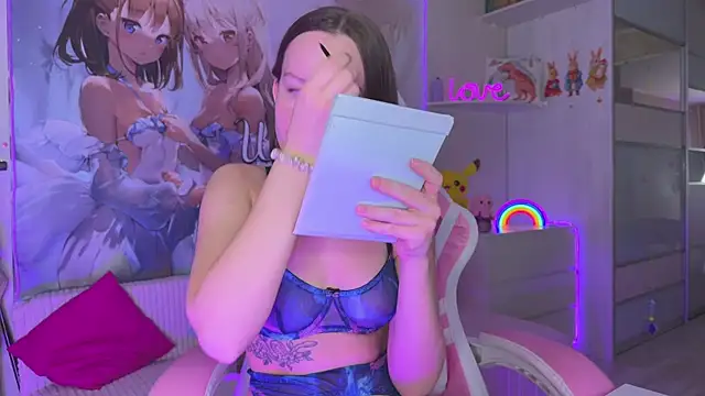 CheekySashaCharm online show from 06-16-26, 05:40