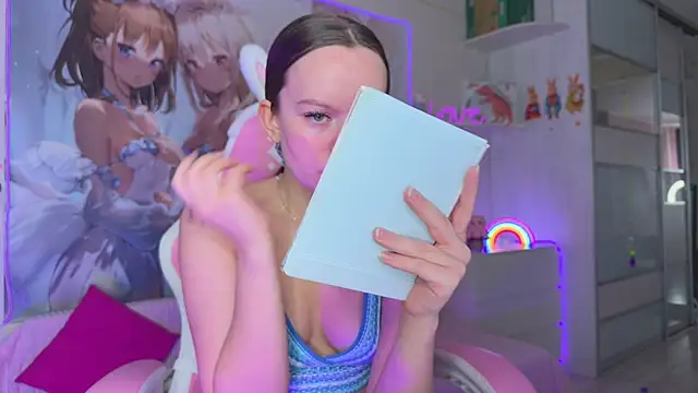 CheekySashaCharm online show from 04-08-26, 08:49