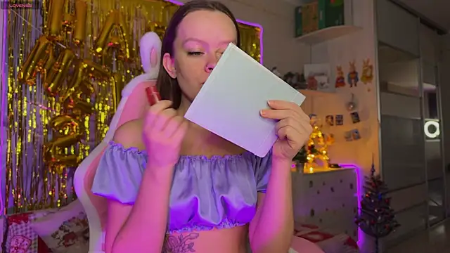 CheekySashaCharm online show from 12-23-25, 05:29