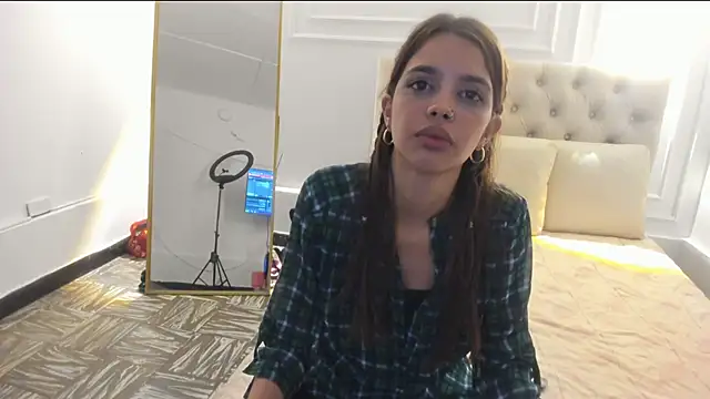 nicolvibes 212 online show from 02-04-26, 08:37