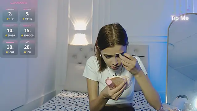 nicolvibes 212 online show from 11-24-25, 08:20