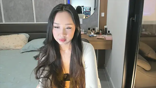 notyoursammy online show from 12-17-25, 04:28