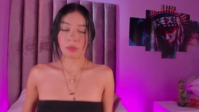 Snapshot of GabrielaSuarez_ chatting on 06-02-26, 07:47 GabrielaSuarez online show from 06-02-26, 07:47