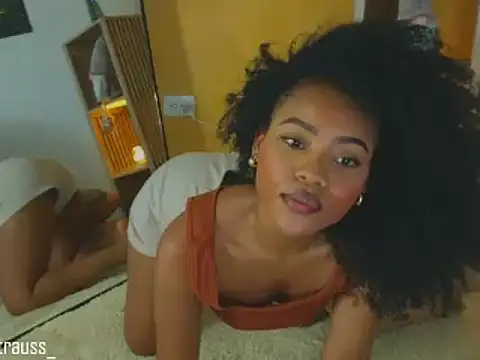 vanestraus online show from 11-17-25, 09:08