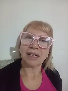 SexyMilf1211 online show from 05-14-26, 12:35