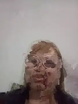 SexyMilf1211 online show from 05-18-26, 10:53